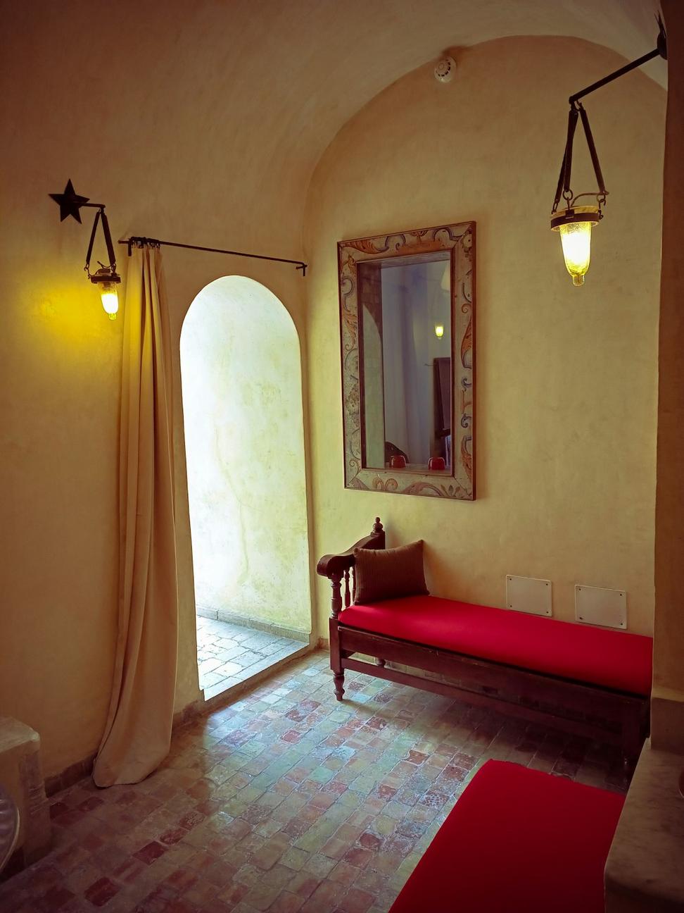 Courtyard Heritage Room